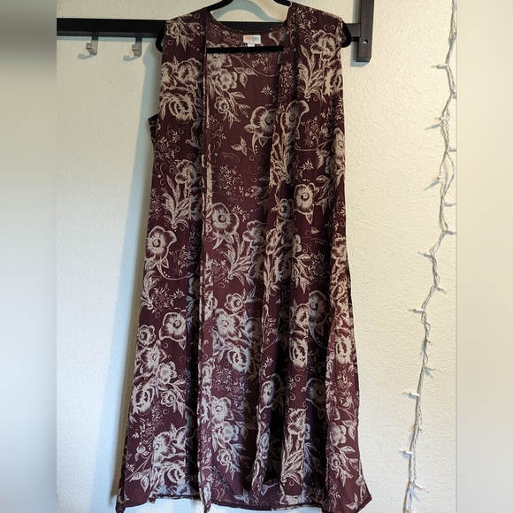 LuLaRoe Shirley Cover up - Picture 2 of 4